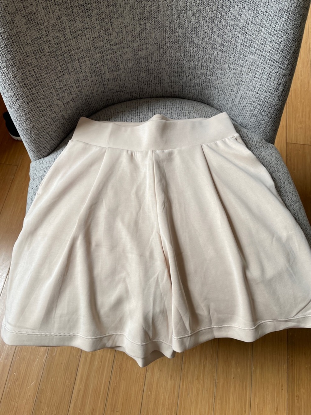 Cream Pleated Women's Skort with Comfortable Waistband